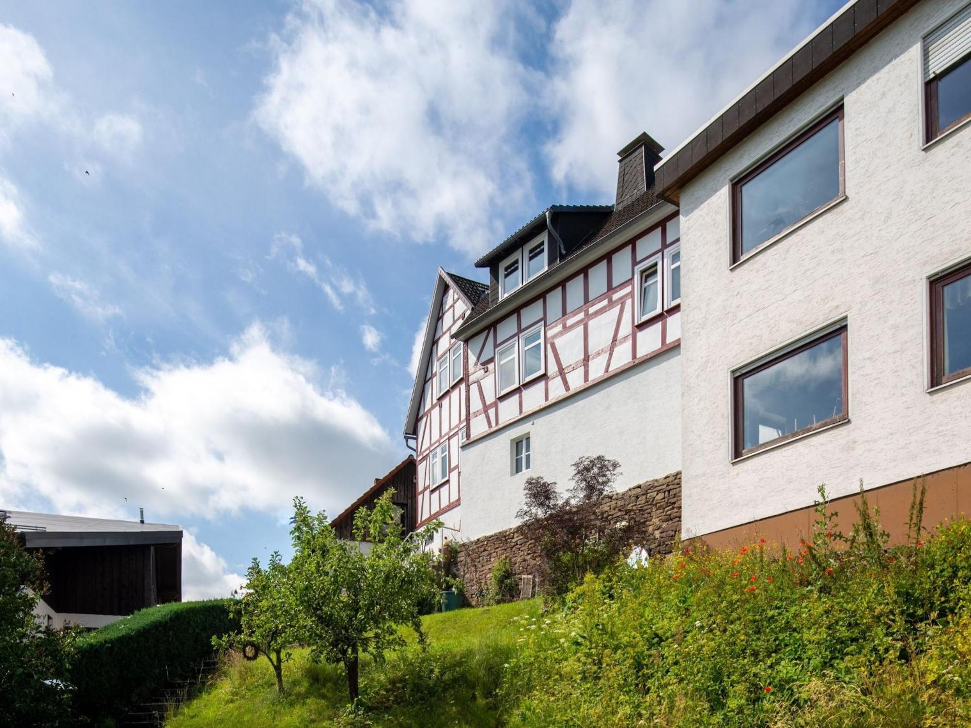 Delightful Holiday Home In Battenberg Near Forest Eksteriør bilde